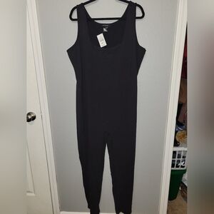 Ashley Stewart Black Bodycon Jumpsuit Crew Neck Long Sleeve